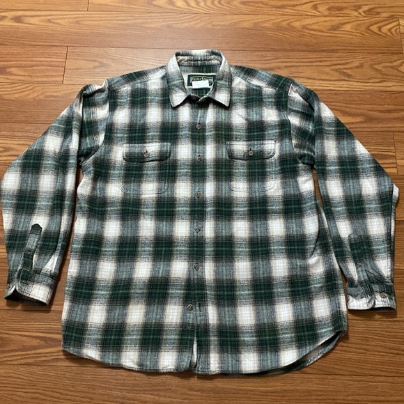 Field&Stream 1871 men’s 💯 cotton green plaid button down heavyweight shirt 🌞 - Picture 12 of 12